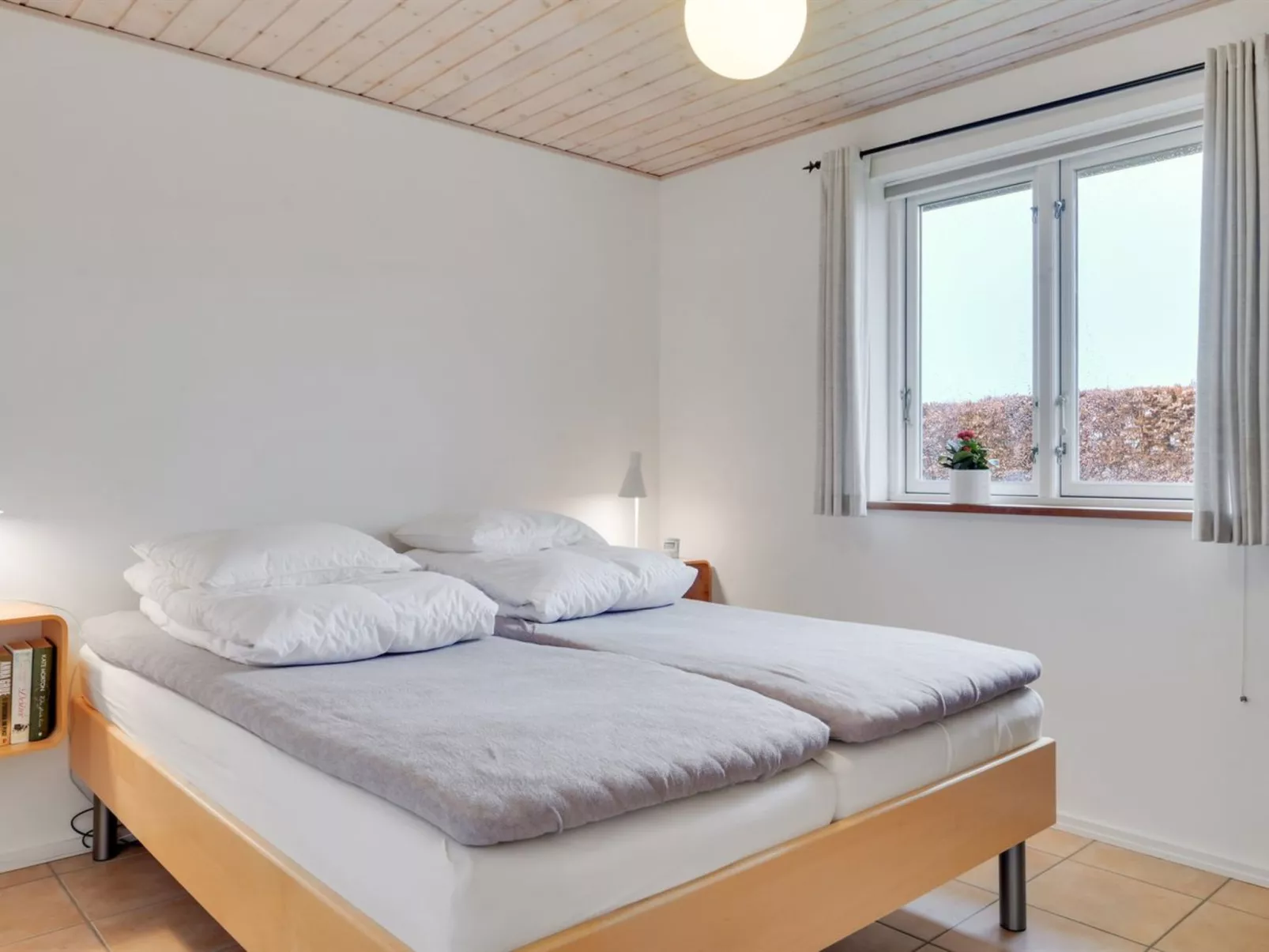 "Annesophie" - 300m to the fjord-Binnen