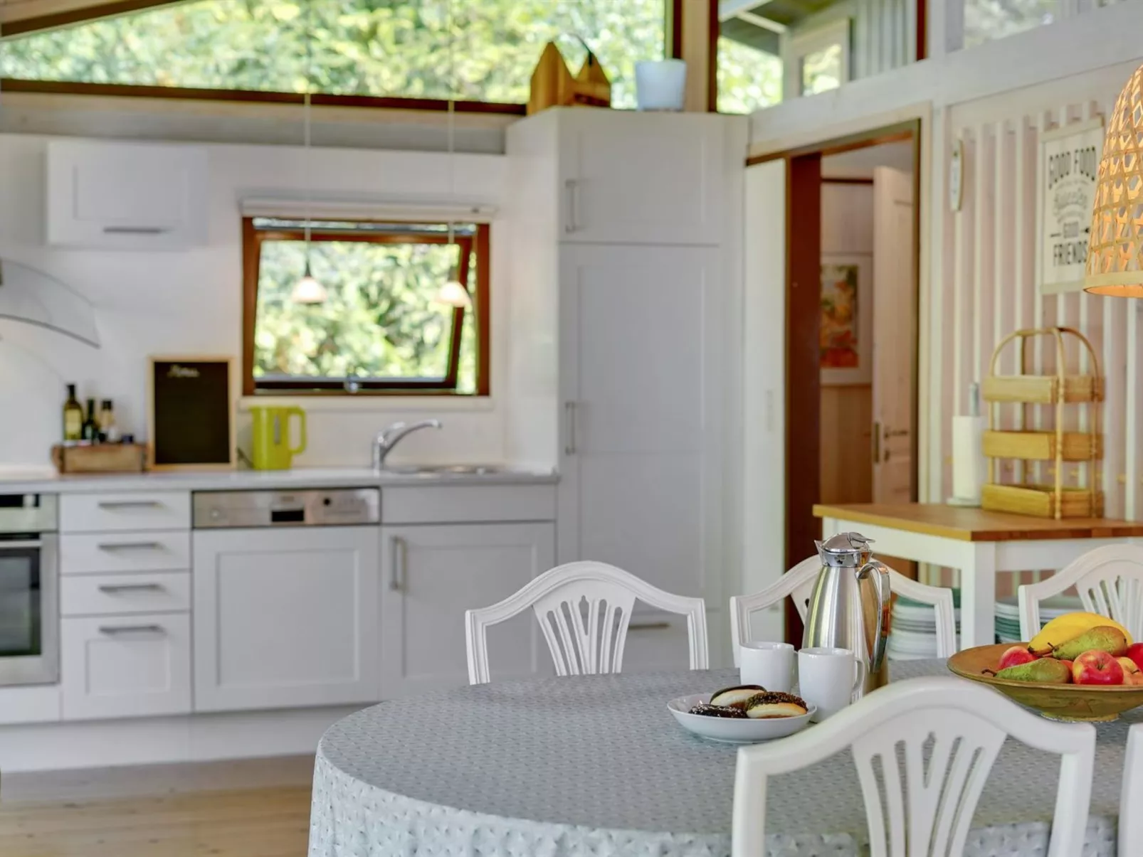 "Jelko" - 1.2km from the sea-Binnen