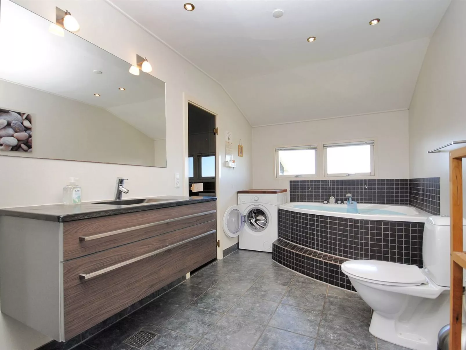 "Ernbiorn" -  from the sea-Binnen