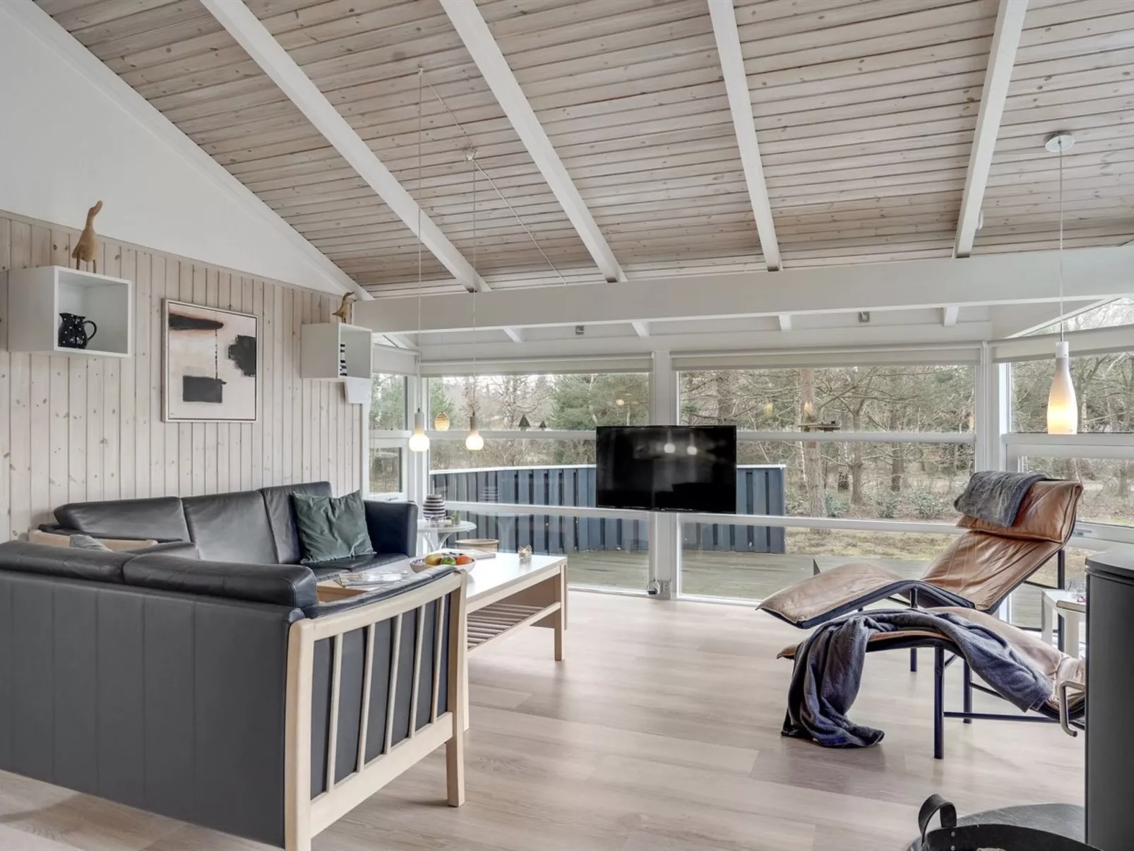 "Ove" - 500m from the sea-Binnen