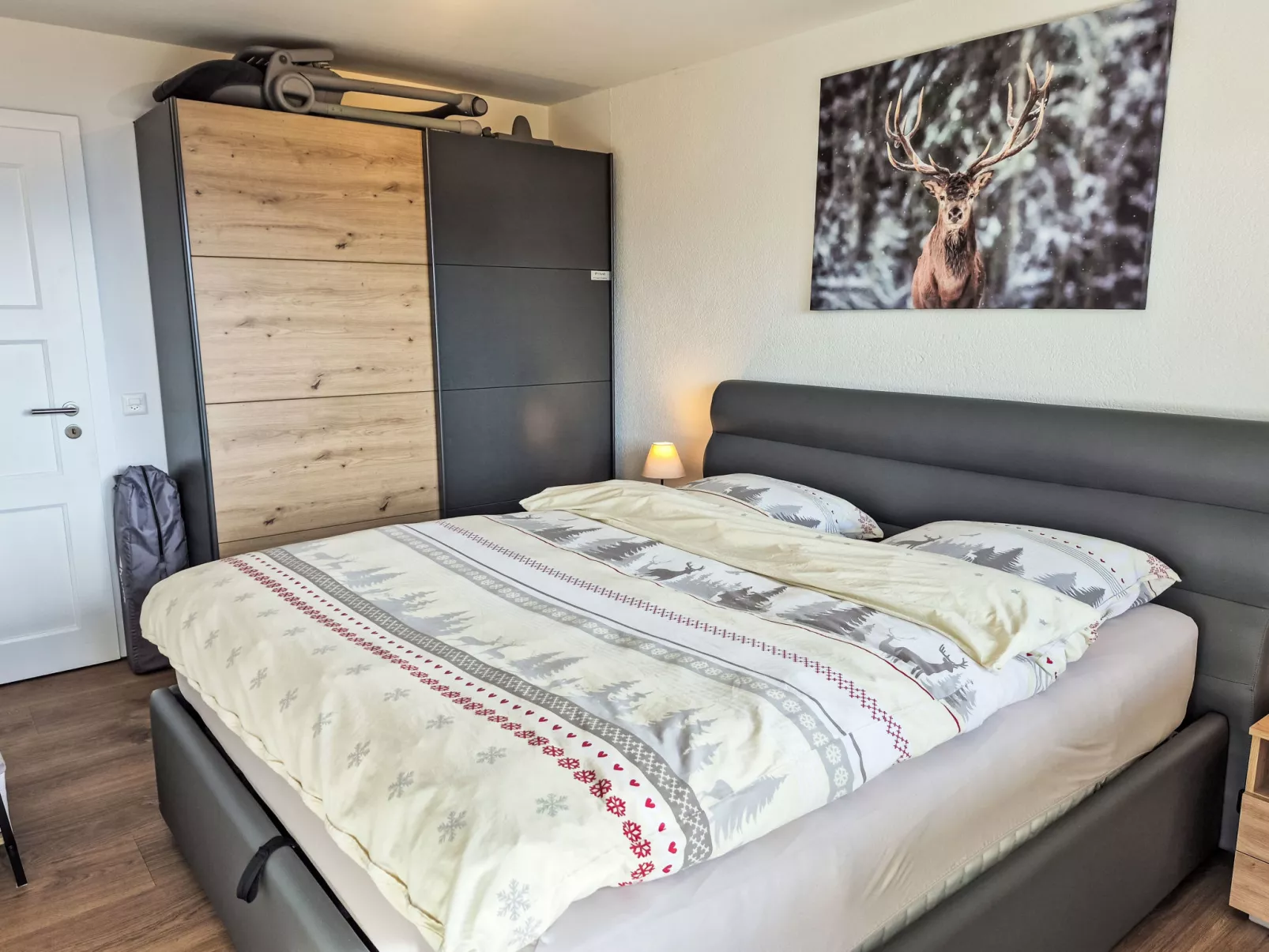 Les Essampilles 25-Binnen