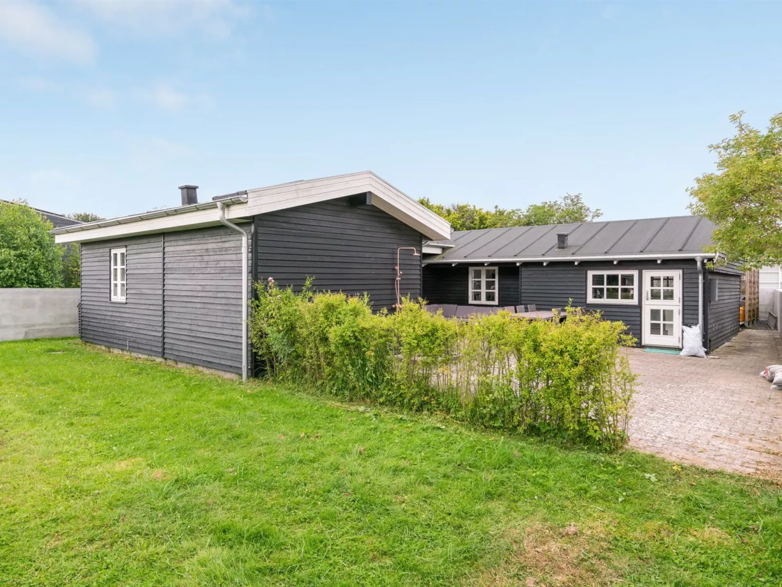 "Gunlef" - 50m from the sea-Buiten