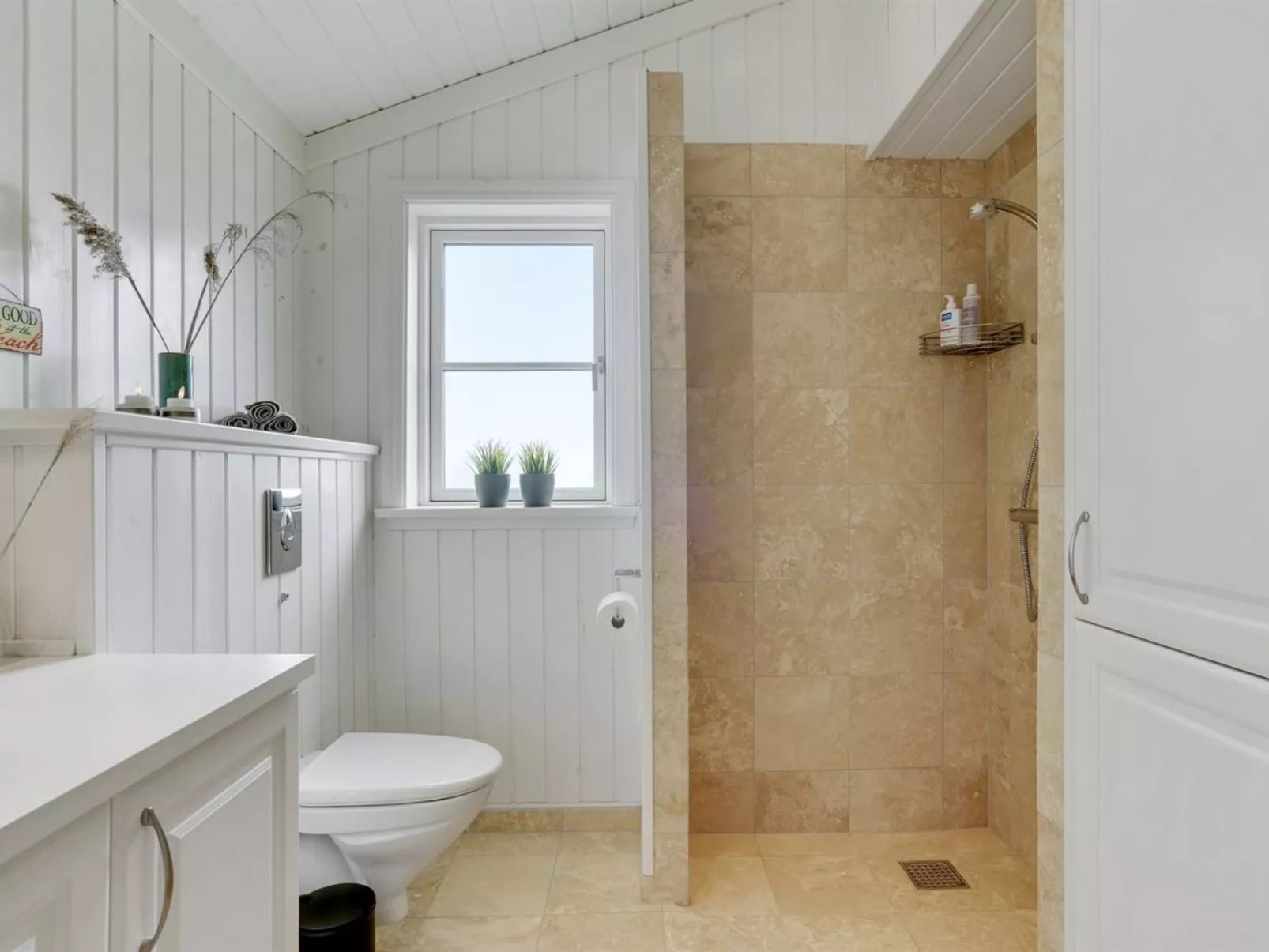 "Antti" - 350m from the sea-Binnen