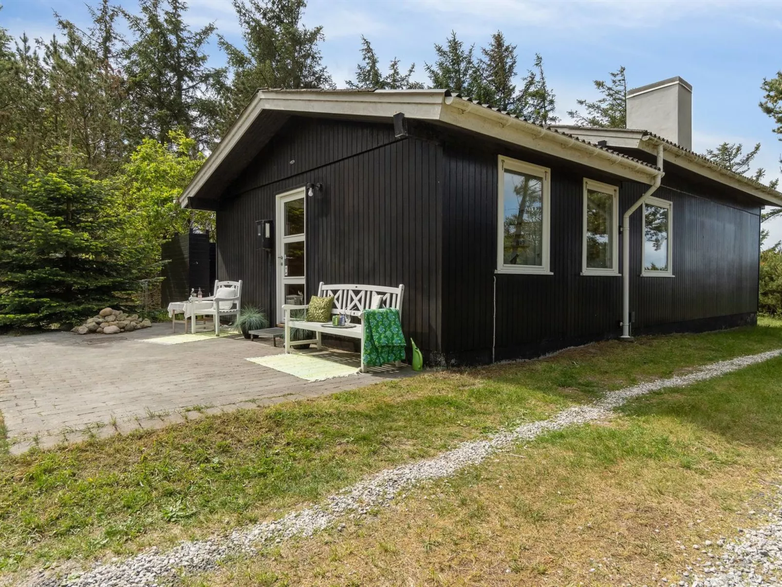 "Freda" - 100m to the fjord-Buiten