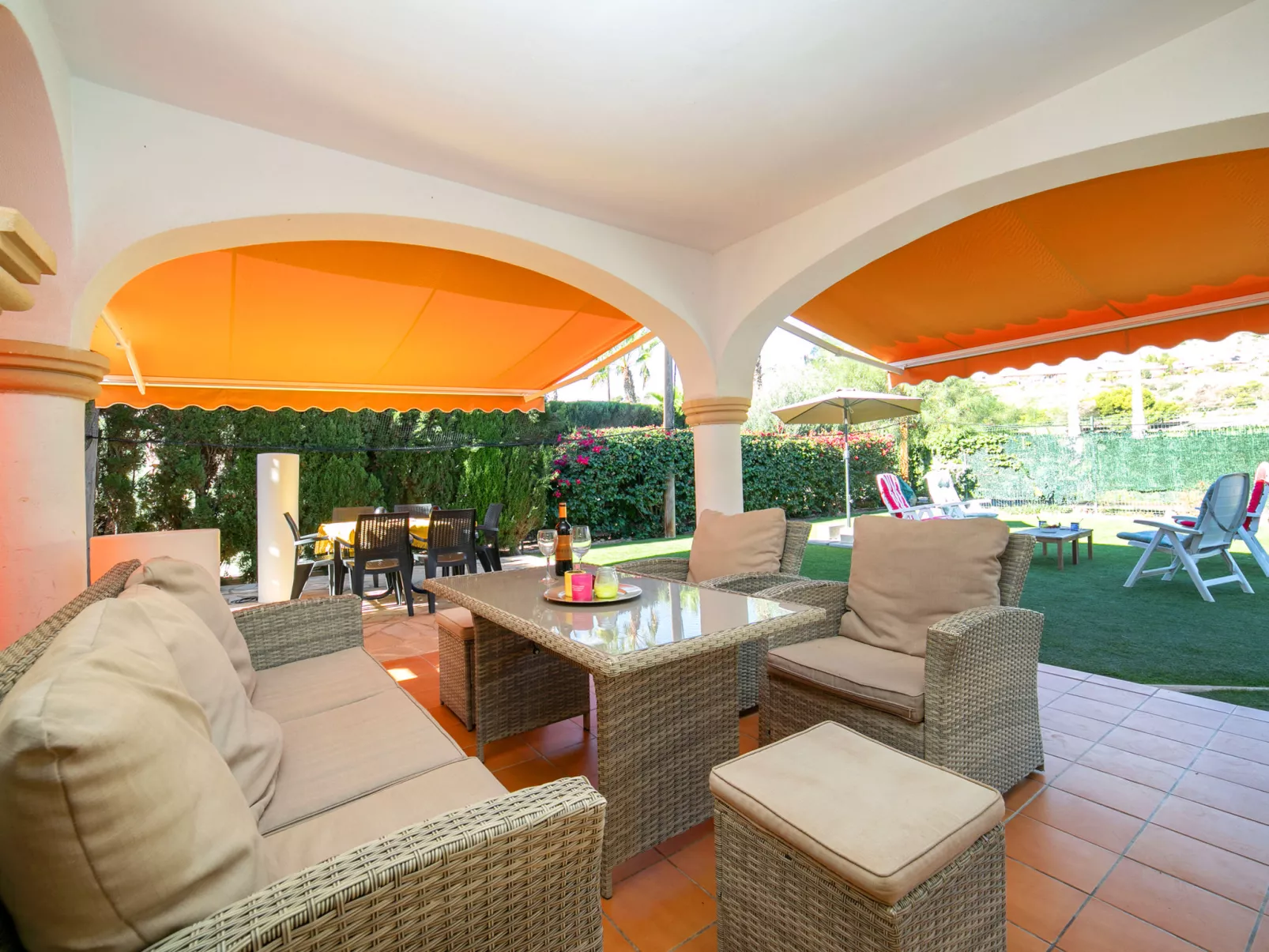 Bonalba Golf, Urb. Los Naranjos-Binnen