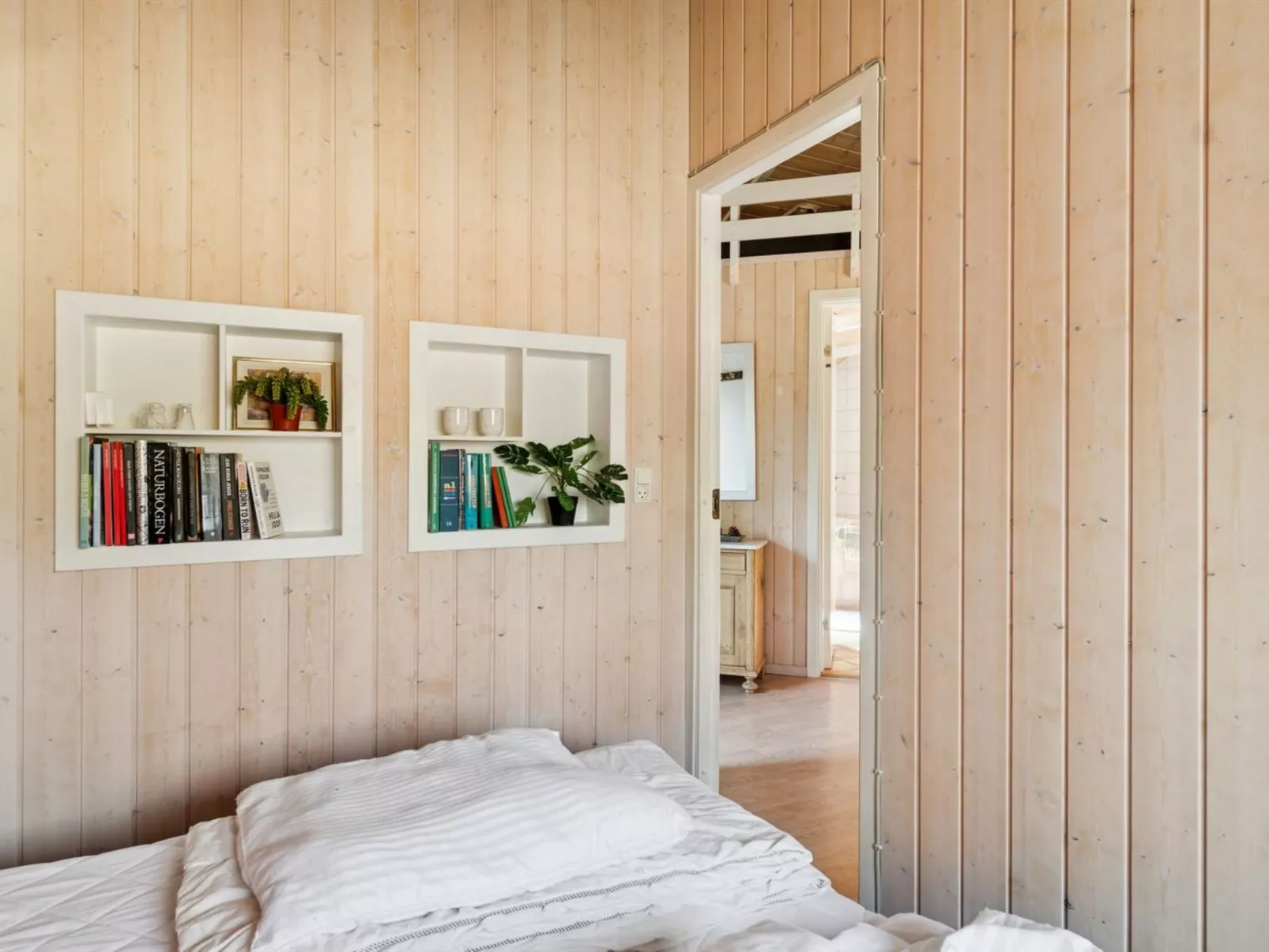 "Amola" - 1.6km from the sea-Binnen