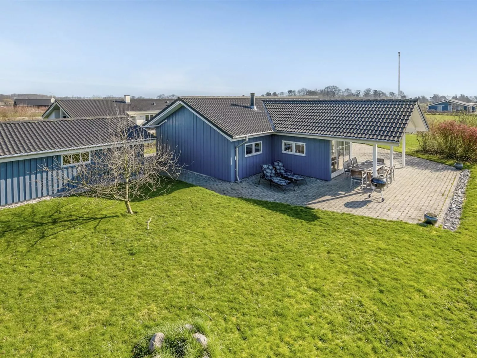 "Bara" - 600m from the sea-Buiten