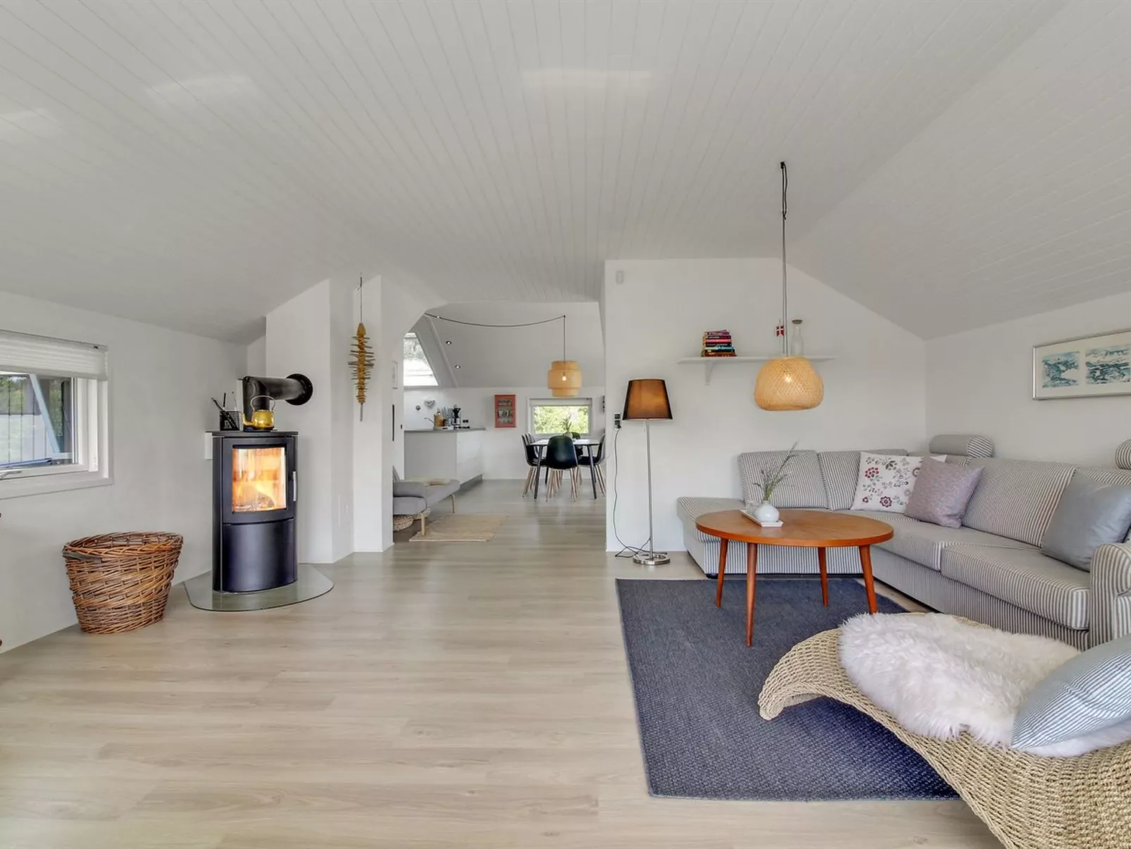 "Harmen" - 1.1km from the sea-Binnen