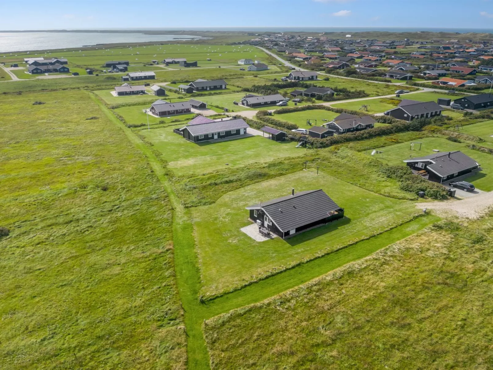 "Eemil" - 700m from the sea-Buiten