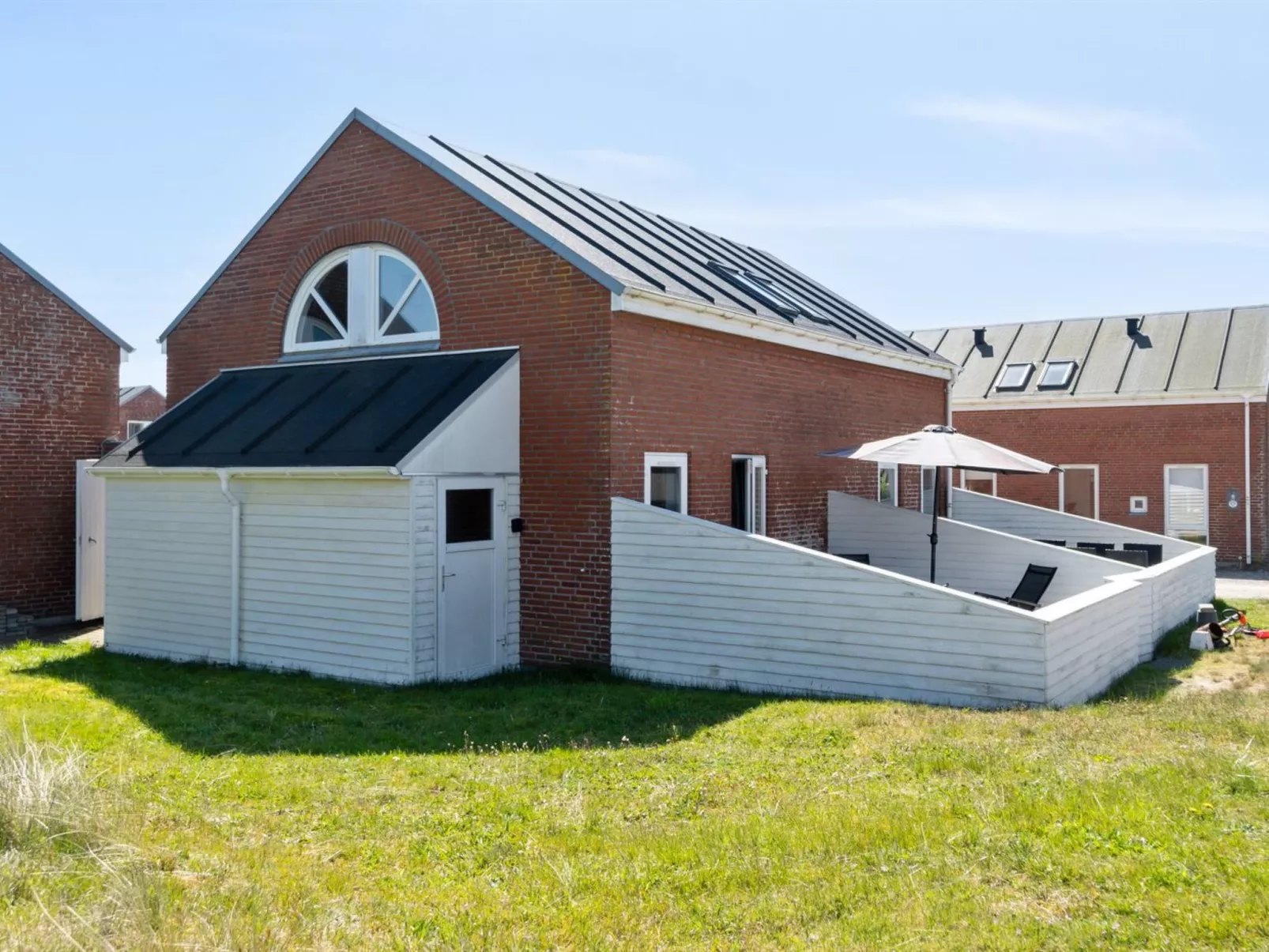 "Gaëlle" - 2.3km from the sea-Buiten