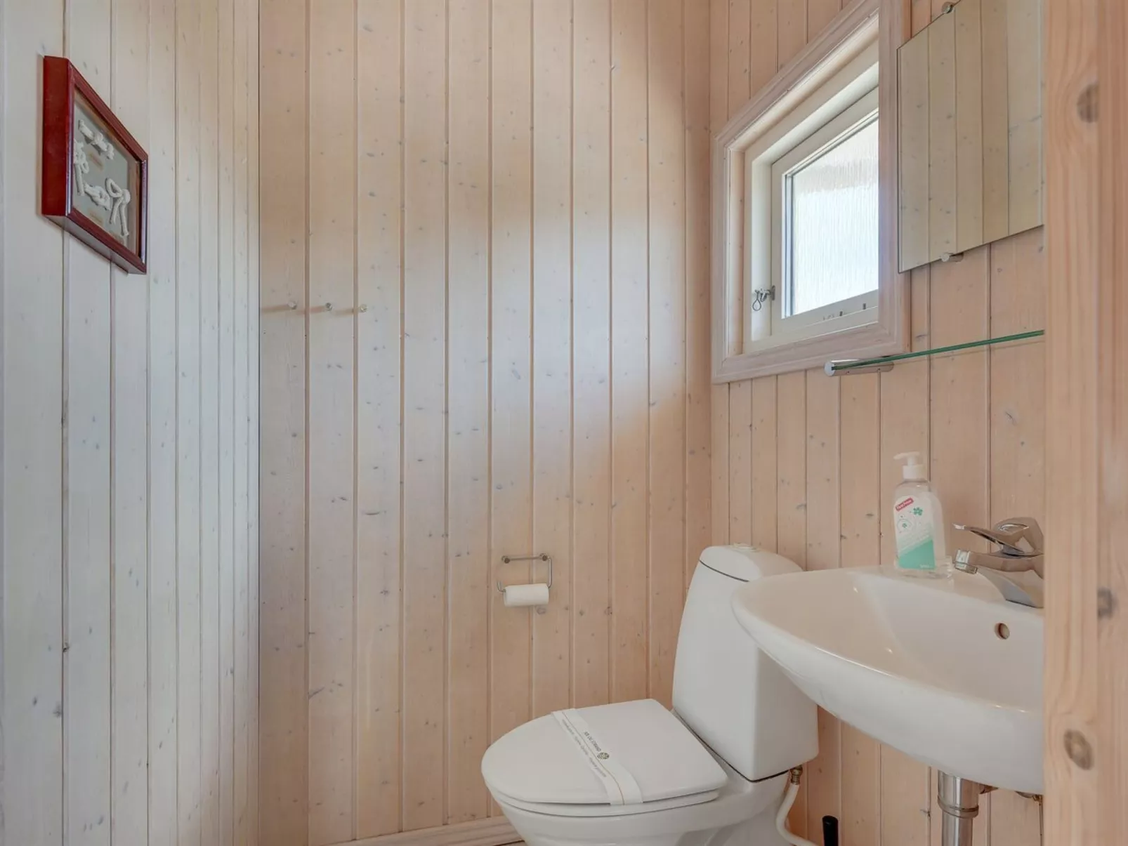 "Hermandine" - 700m from the sea-Binnen