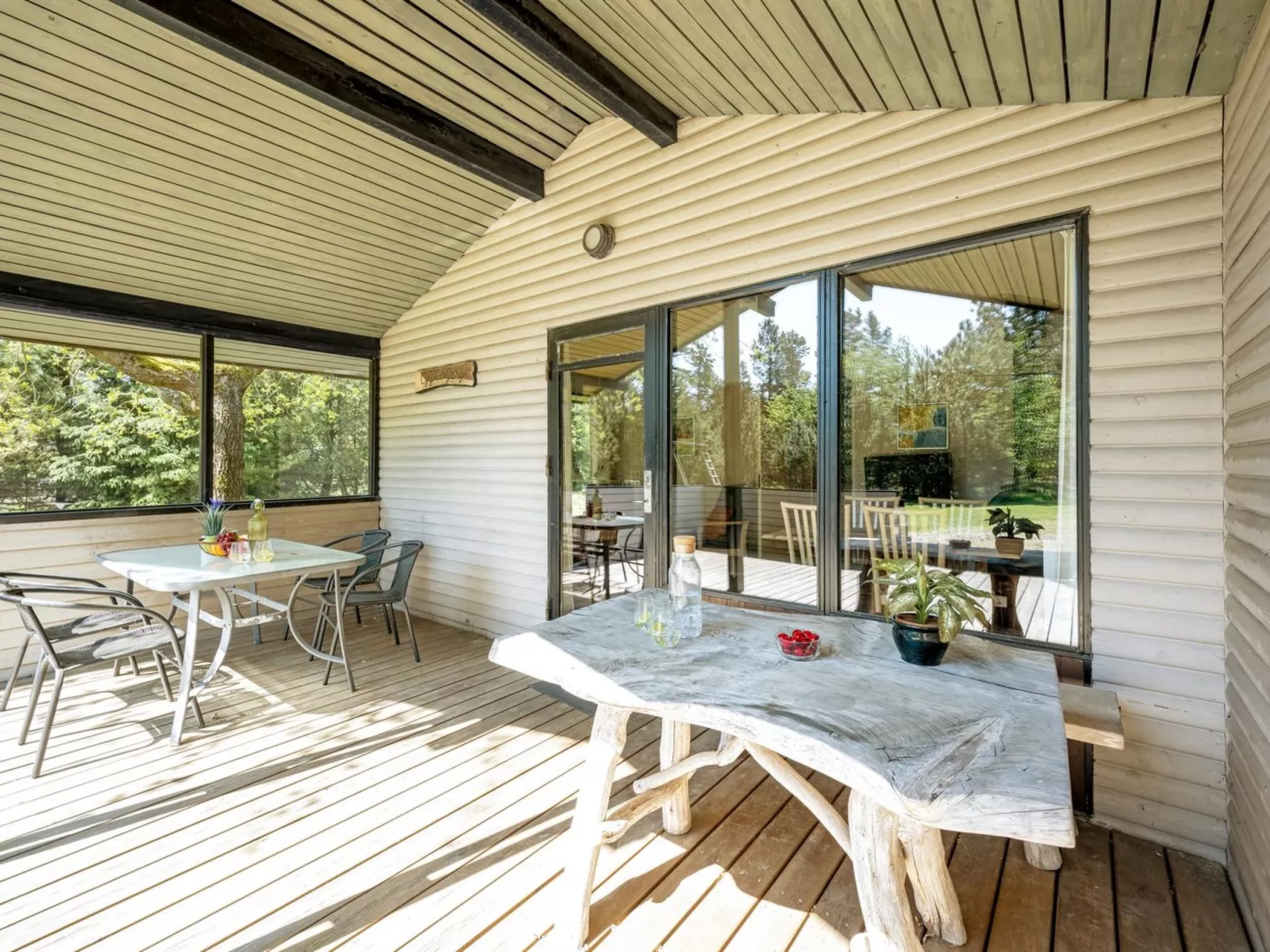 "Borghild" - 1.5km from the sea-Buiten