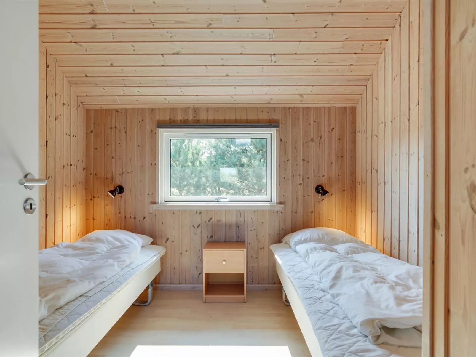 "Vilvi" - 500m from the sea-Binnen