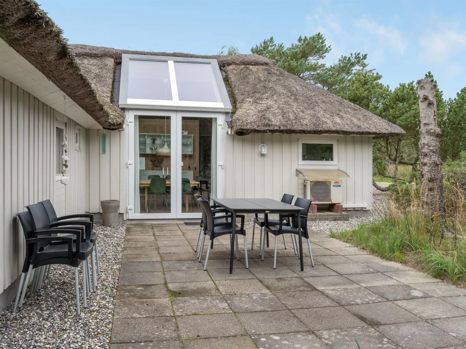 "Waldar" - 900m from the sea-Buiten