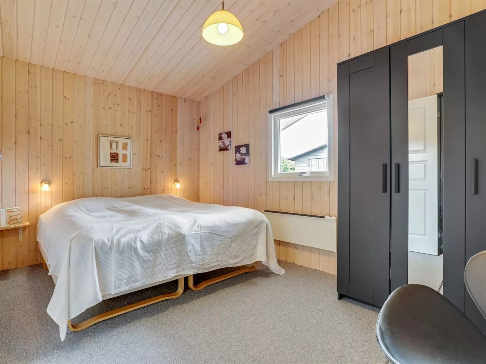 "Tord" - 350m from the sea-Binnen