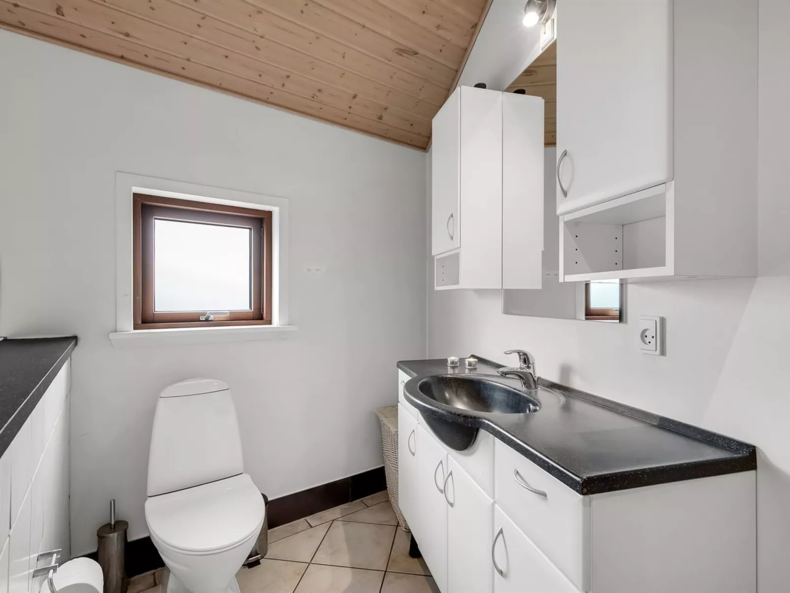 "Reiner" - 300m to the fjord-Binnen