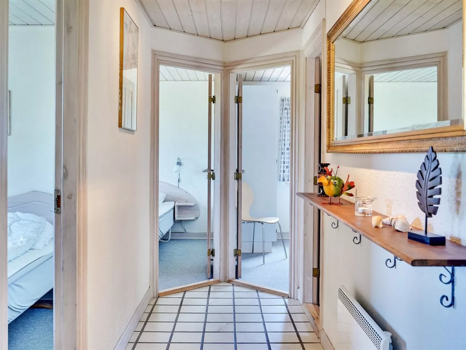 "Aurelia" - 500m to the fjord-Binnen