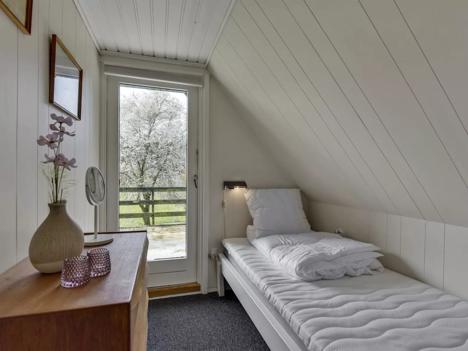 "Alard" - 300m to the fjord-Binnen