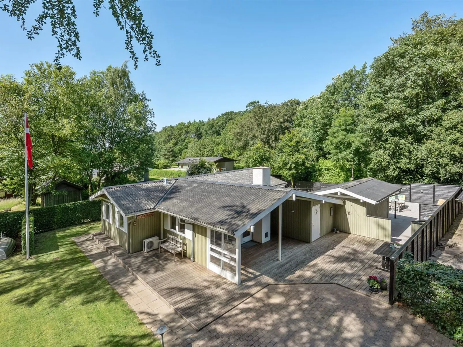 "Eriksine" - 150m from the sea-Buiten