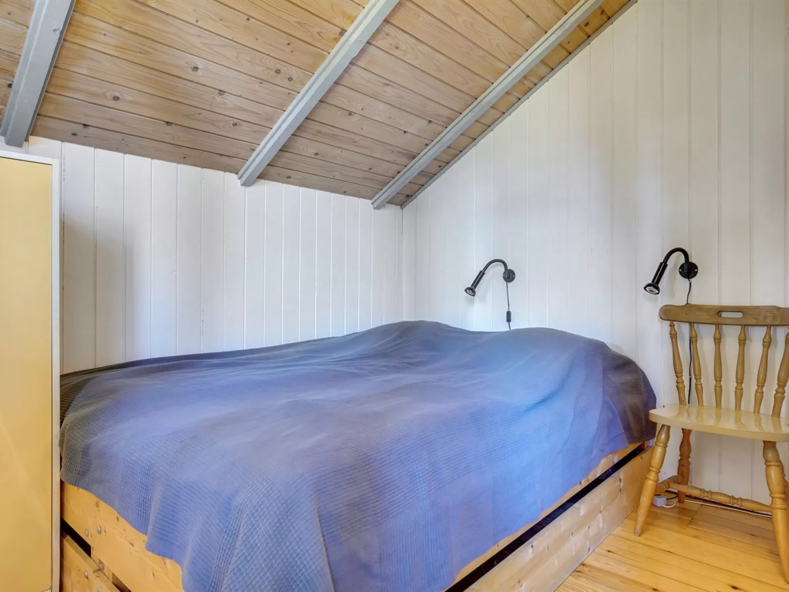 "Erly" - 500m from the sea-Binnen