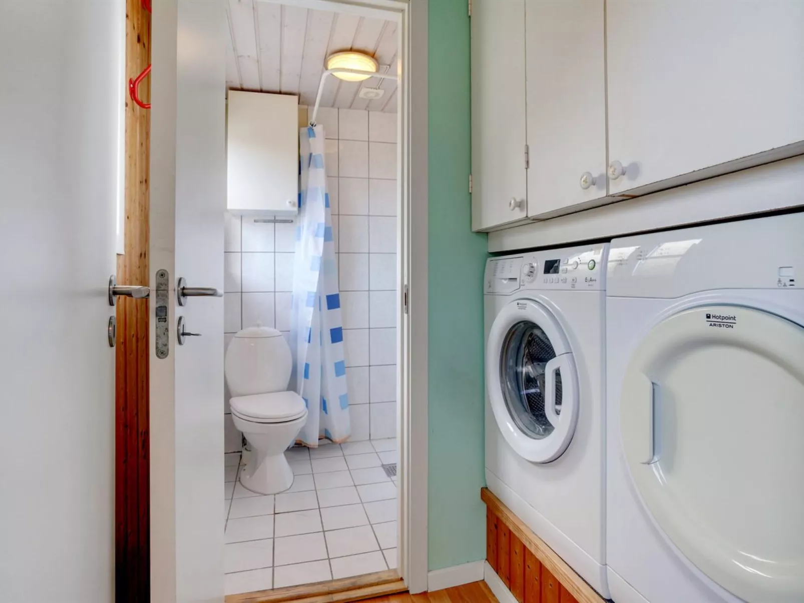 "Swaver" - 300m to the fjord-Binnen