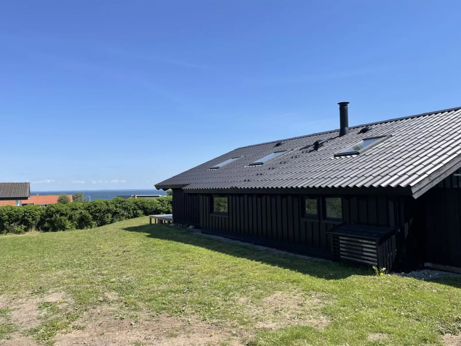 "Ely" - 300m from the sea-Buiten