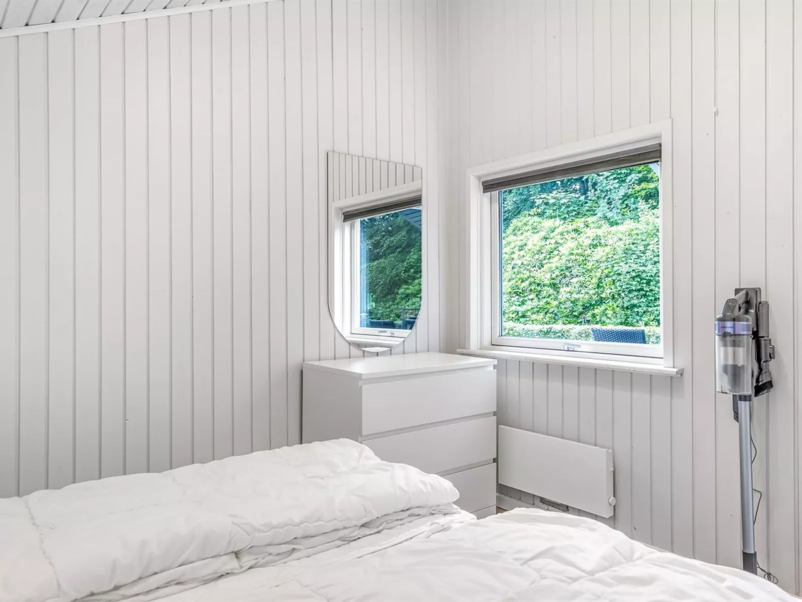 "Corinna" - 28km from the sea-Binnen