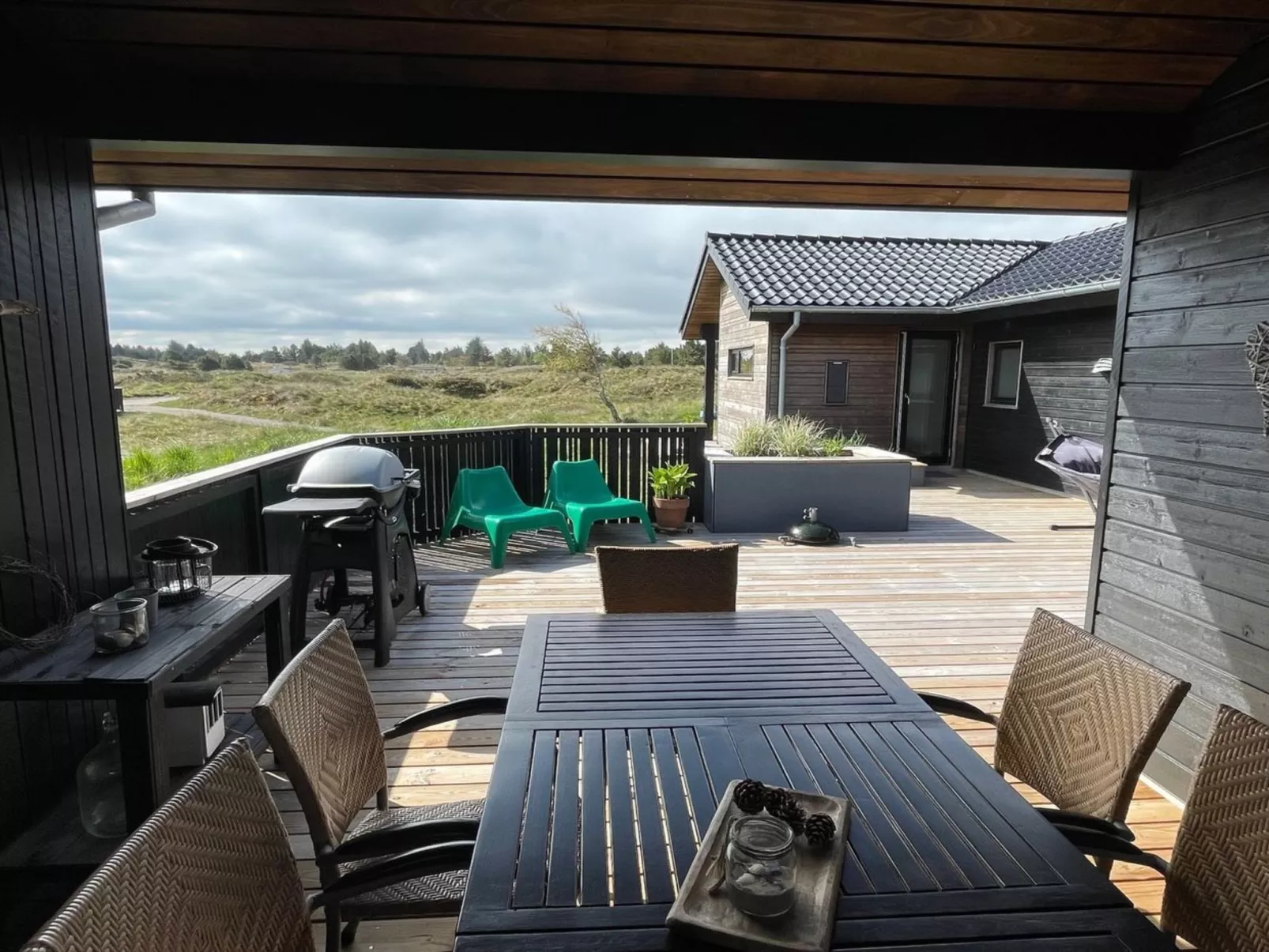 "Hinda" - 1.2km from the sea-Buiten