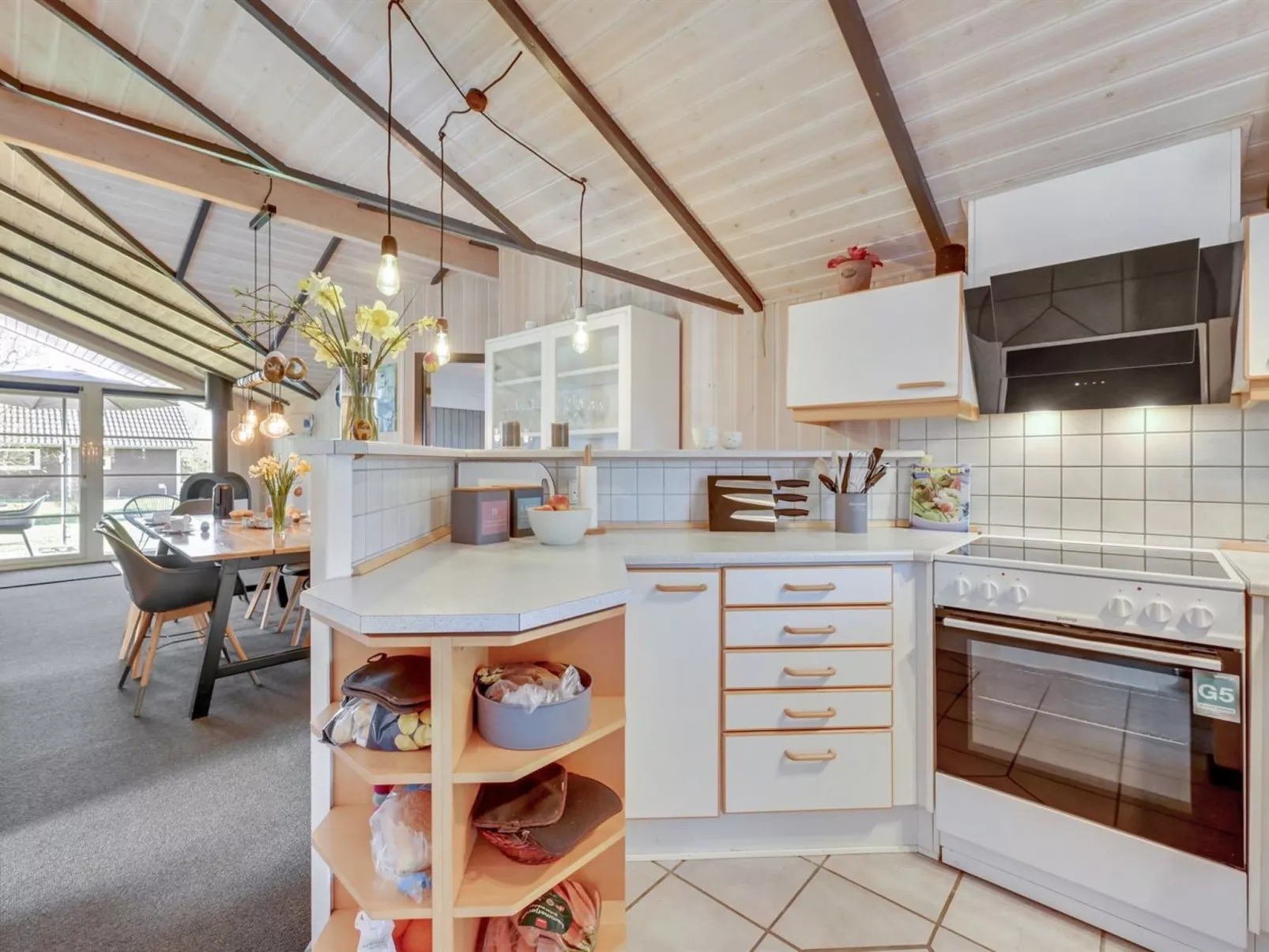 "Martina" - 560m to the fjord-Binnen