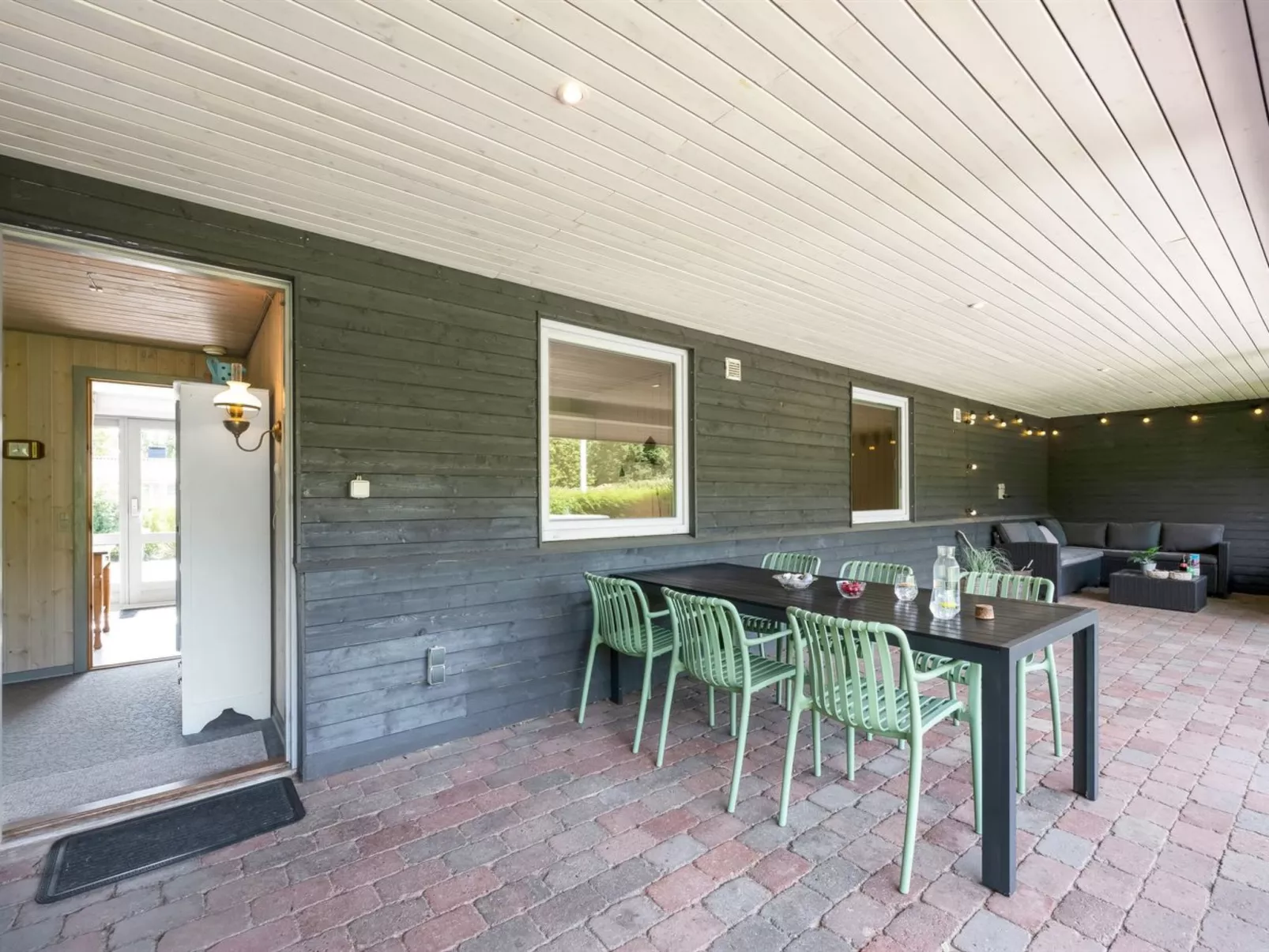 "Knag" - 800m to the fjord-Buiten