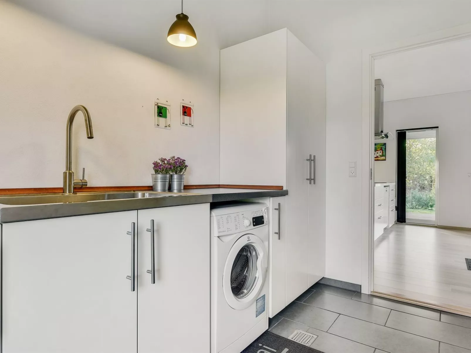 "Elfriede" - 400m to the fjord-Binnen