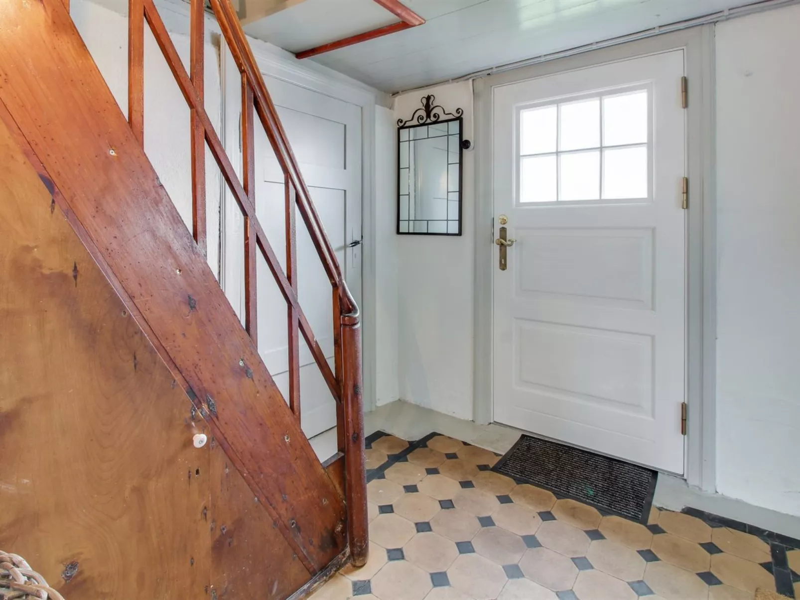 "Saarah" - 25km from the sea-Binnen