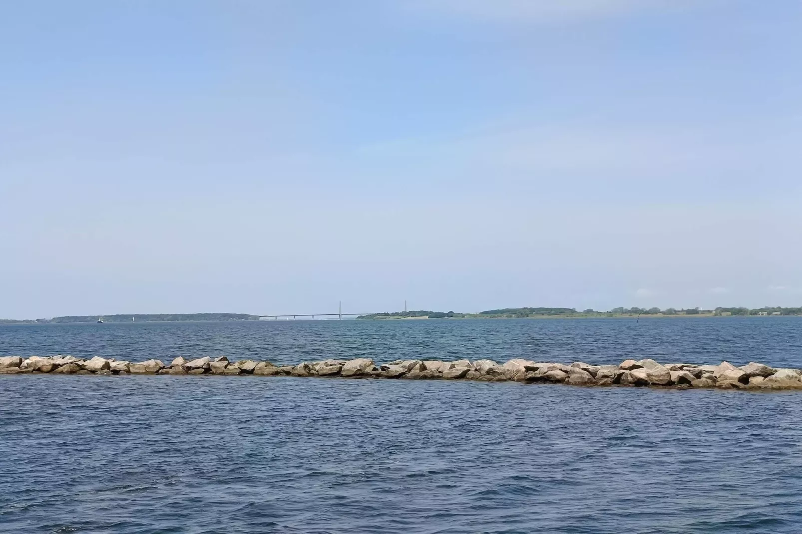 Vakantiehuis aan zee met hottub-Waterzicht