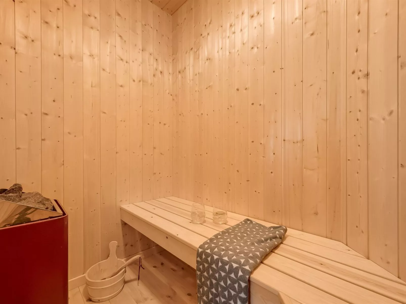 "Elina" - 600m from the sea-Binnen