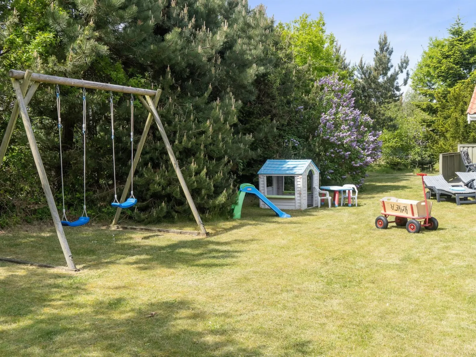 "Eini" - 500m from the sea-Buiten