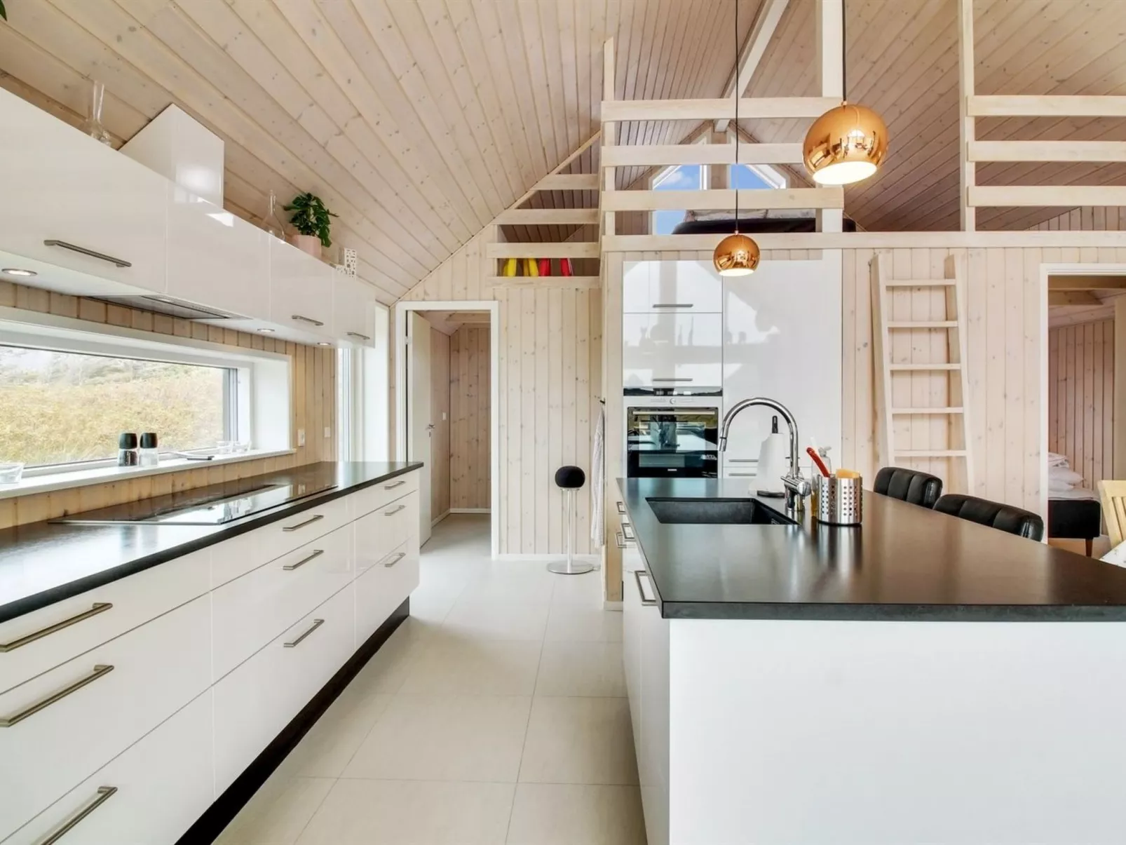 "Othinkarl" - 100m from the sea-Binnen