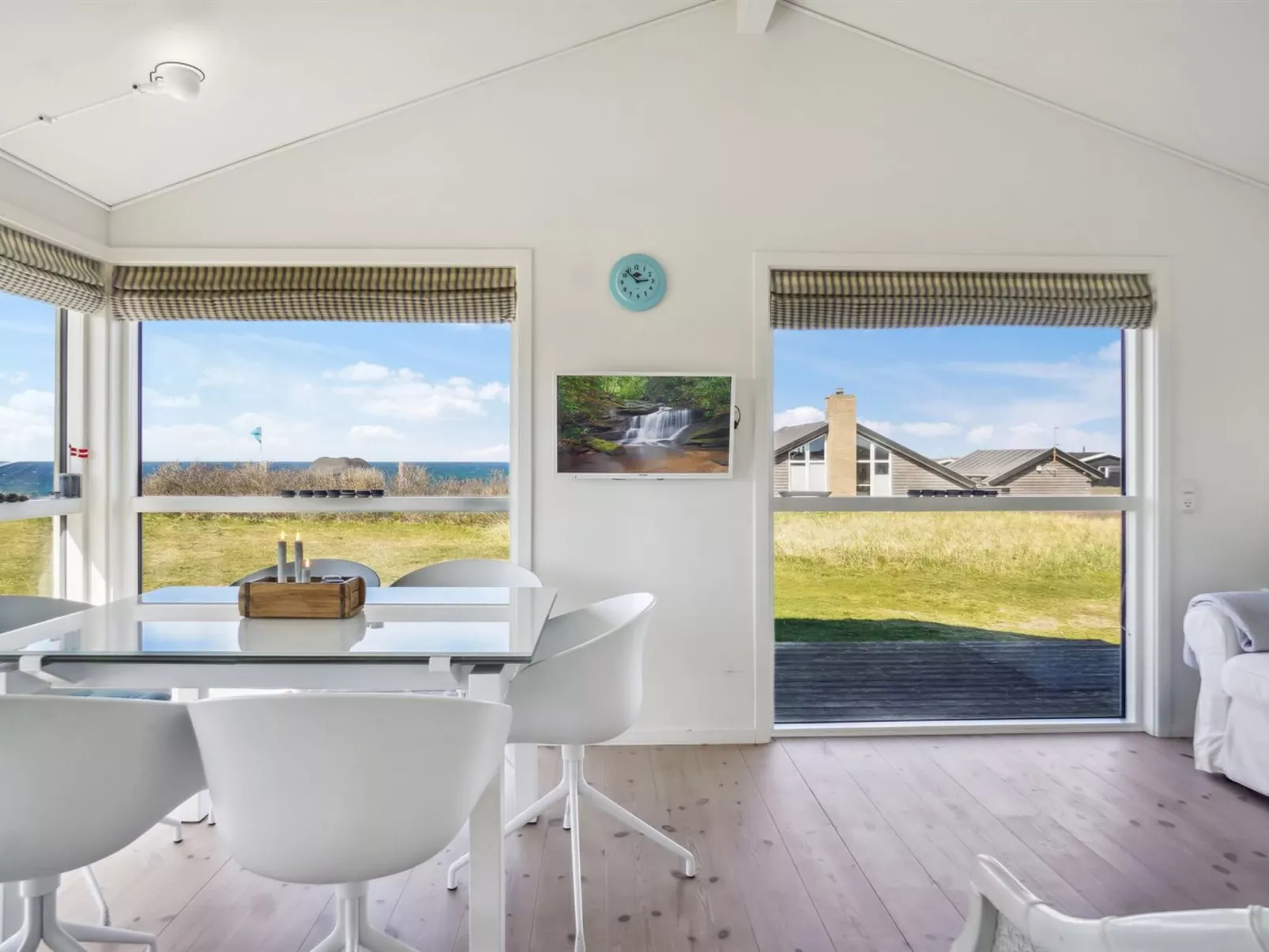 "Normand" - 50m from the sea-Binnen