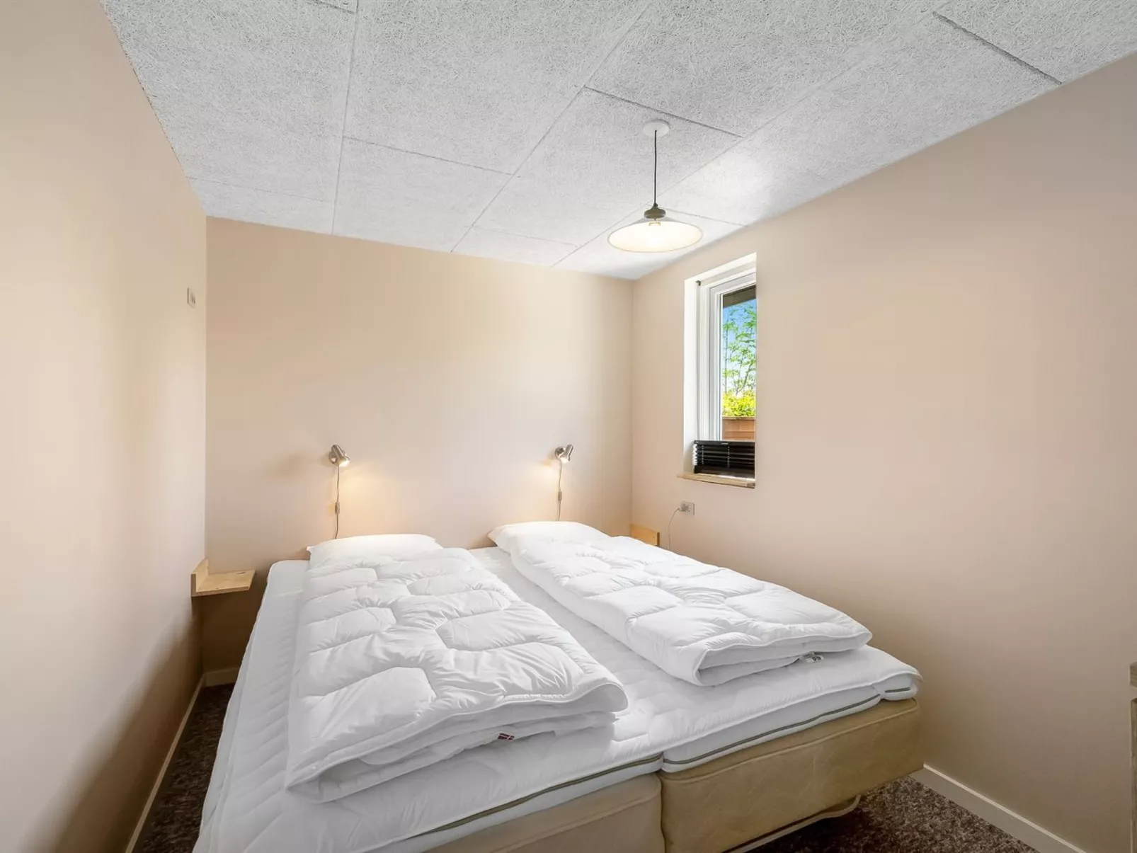 "Eira" - 350m to the fjord-Binnen