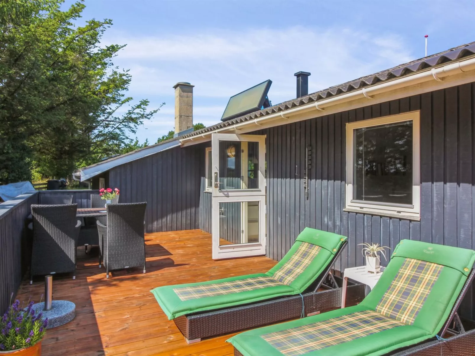 "Wisti" - 600m from the sea-Buiten