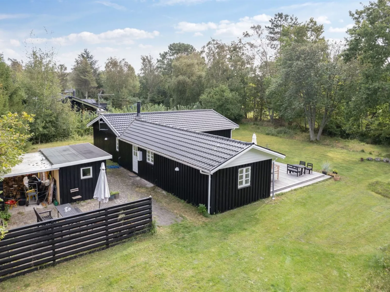 "Mella" - 625m from the sea-Buiten