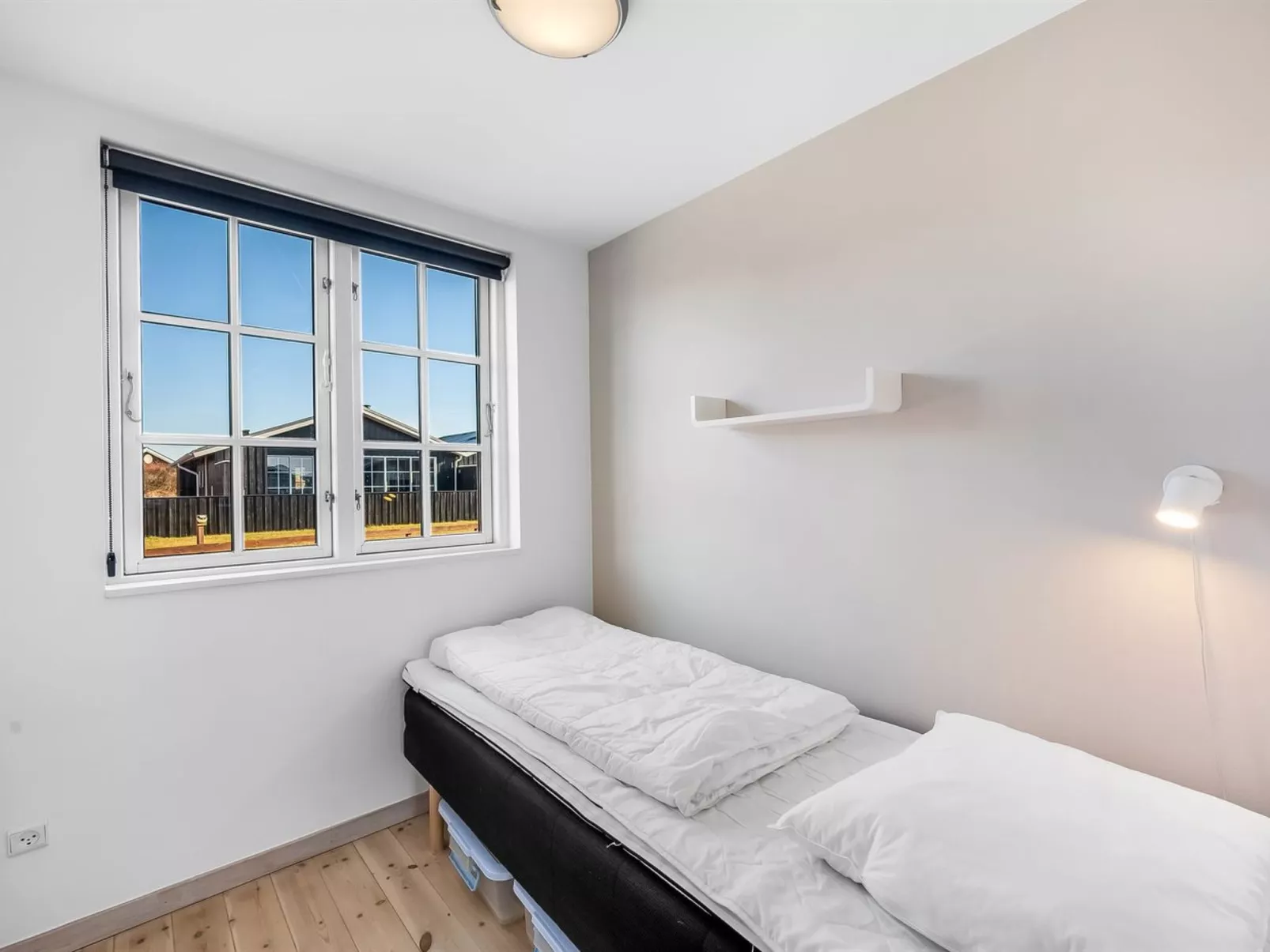 "Albertina" - 300m to the fjord-Binnen