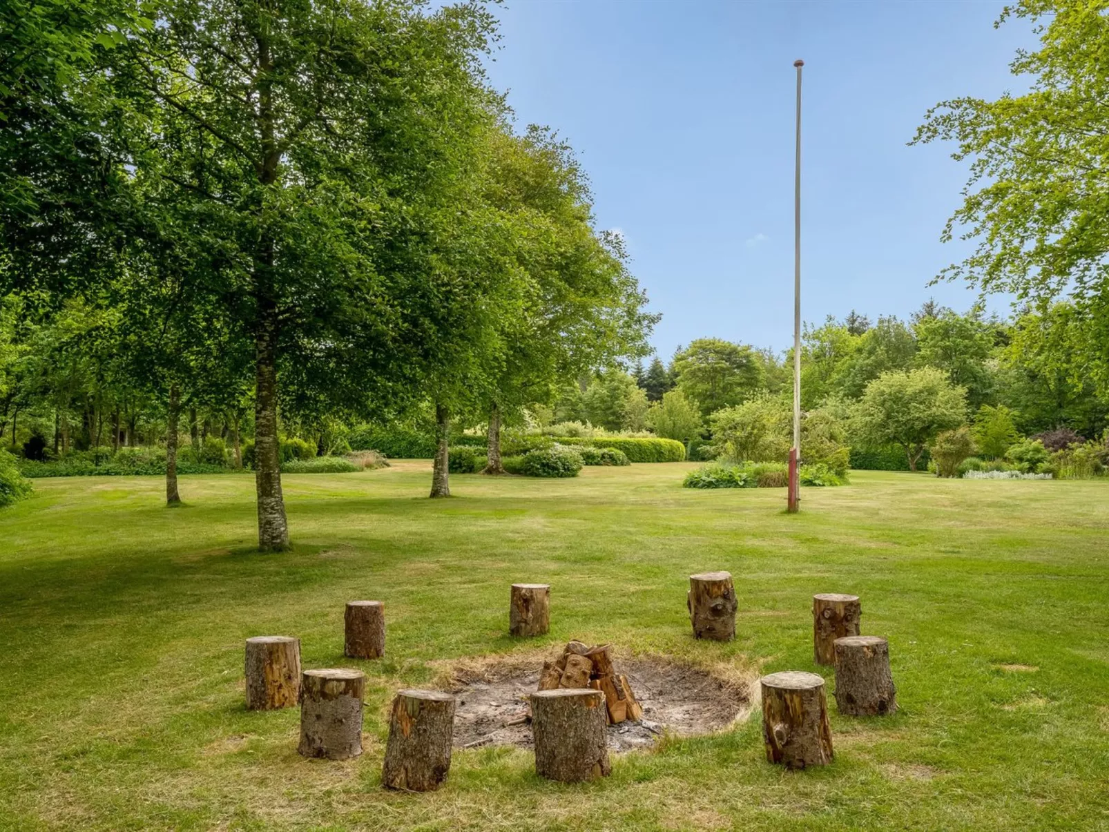 "Tatiane" - 10km from the sea-Buiten