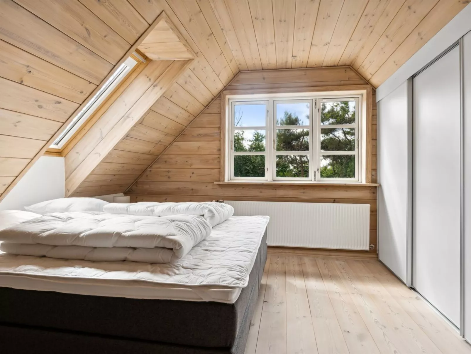 "Månviva" - 150m to the fjord-Binnen