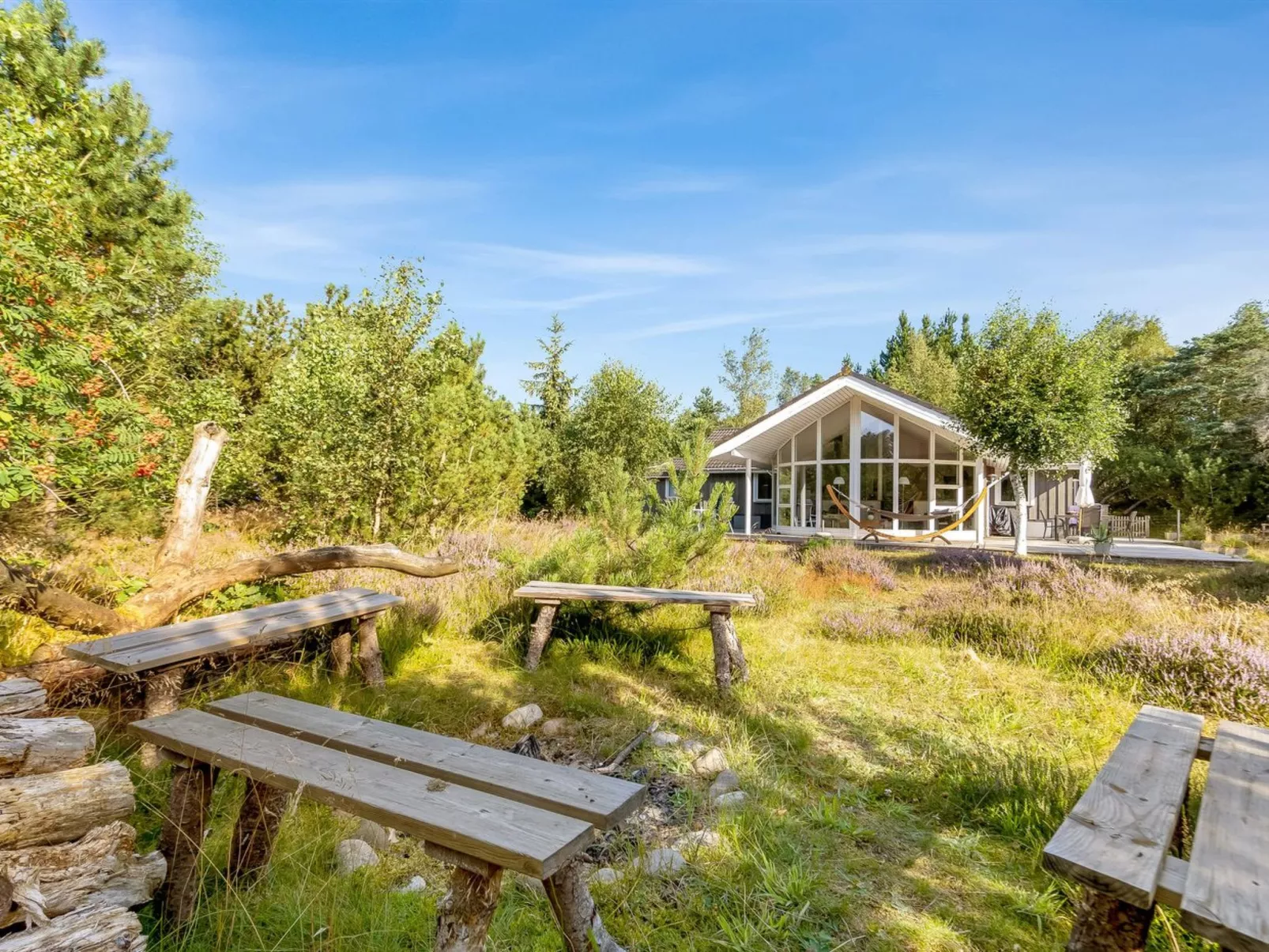 "Guri" - 600m to the fjord-Buiten