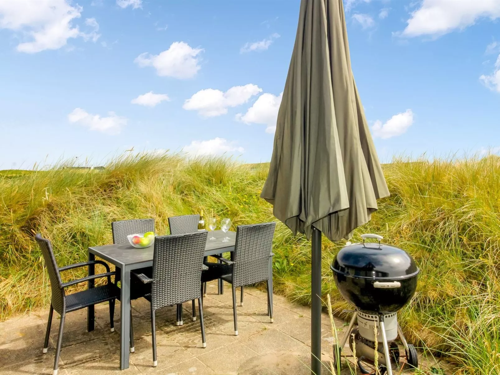 "Pinja" - 400m from the sea-Buiten