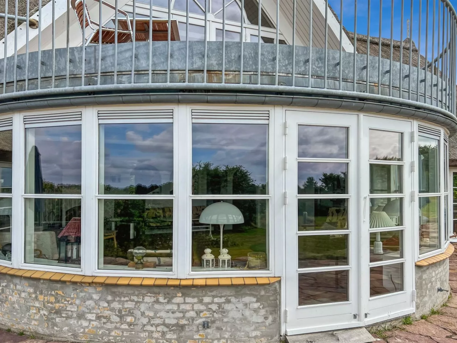 "Herlek" - 450m from the sea-Binnen