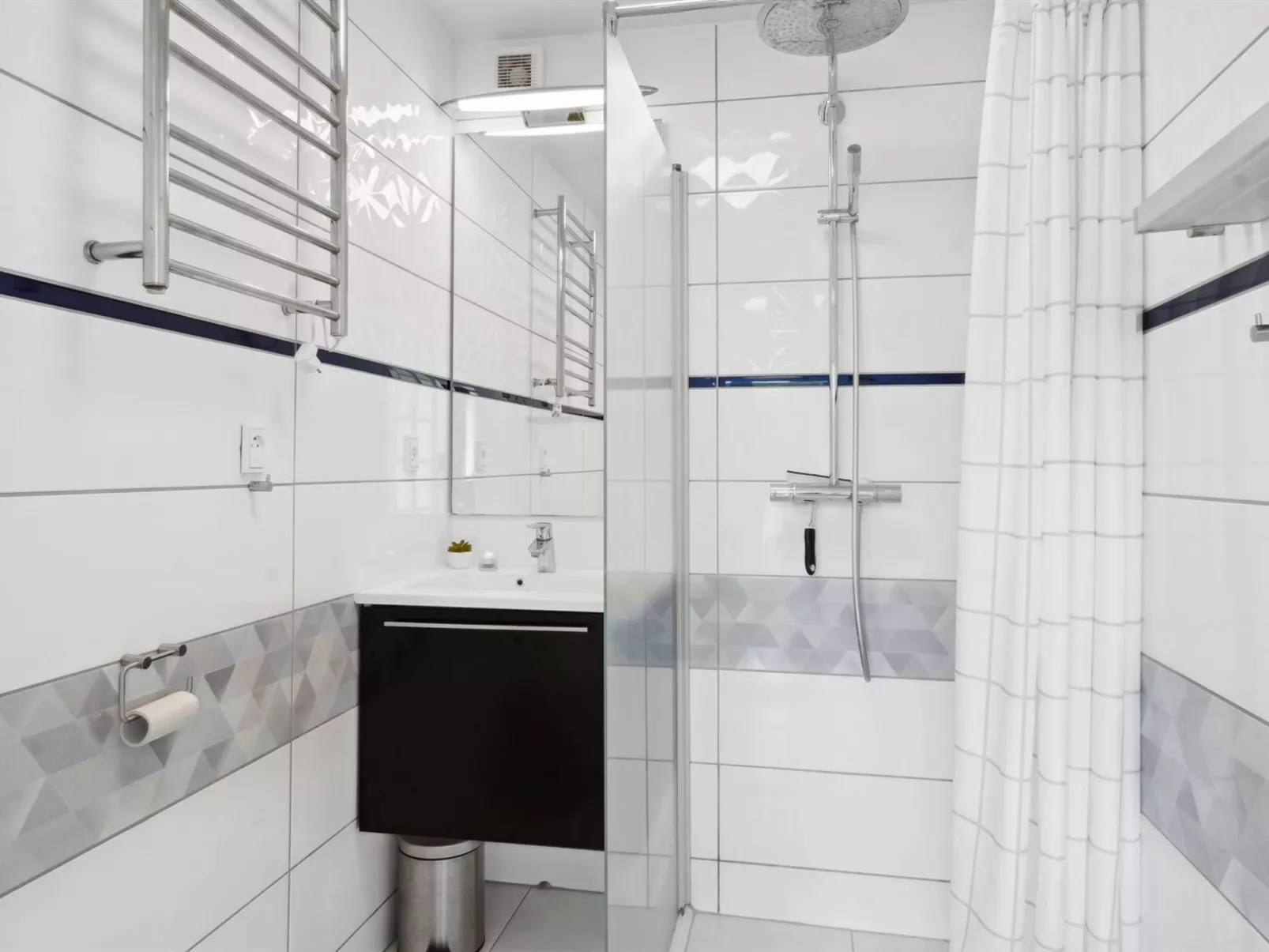 "Edo" - 575m from the sea-Binnen