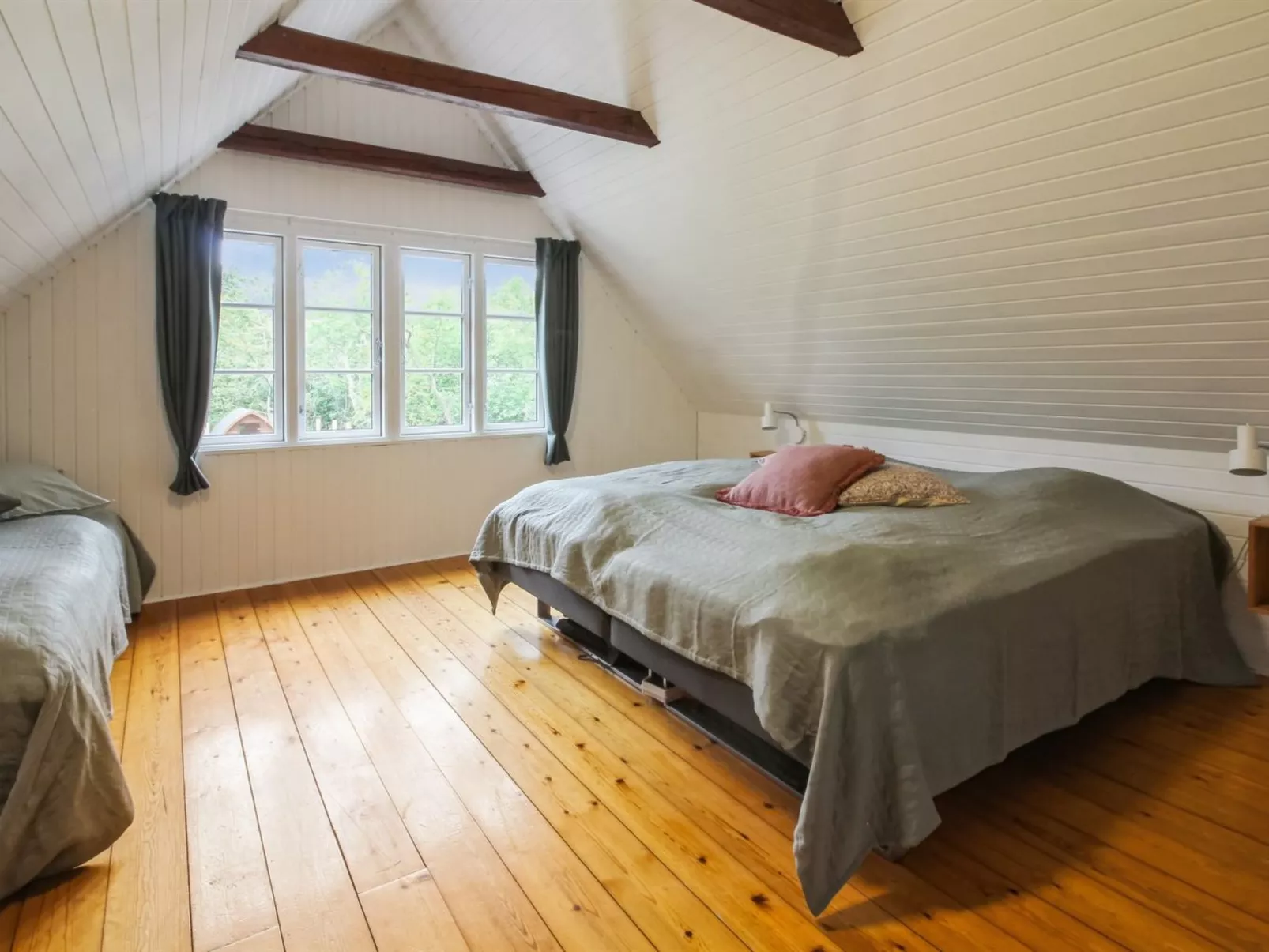 &quot;Hila&quot;-Binnen