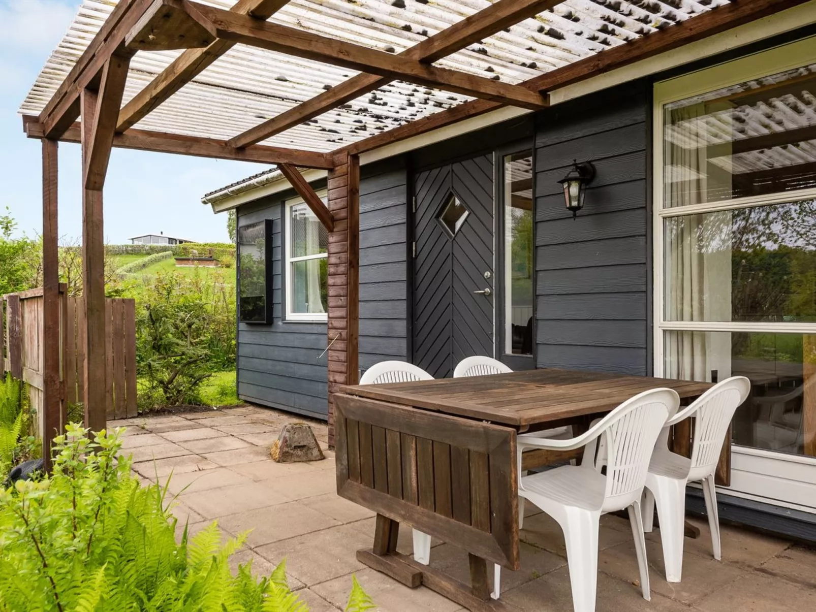 "Venla" - 150m from the sea-Buiten