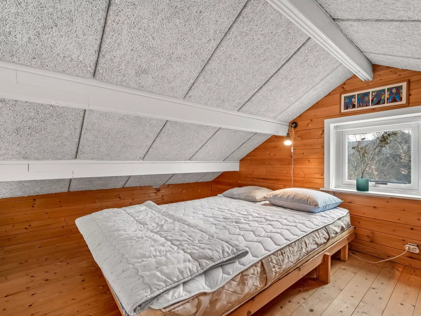 "Oddger" - 250m to the fjord-Binnen